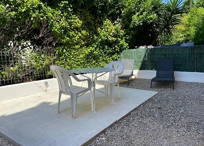Appt 1 Chambre Jardin Parking